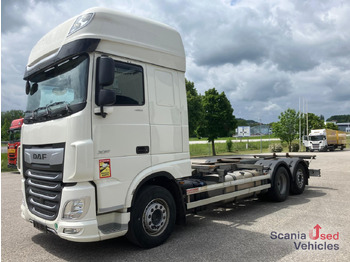 Грузовик-контейнеровоз/ Сменный кузов DAF XF 480