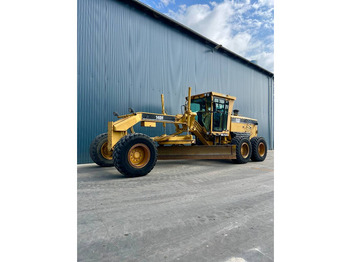 Грейдер CATERPILLAR 140H
