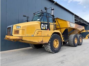 Сочленённый самосвал CATERPILLAR 730C2