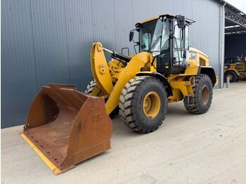 Колёсный погрузчик CATERPILLAR 926M