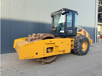 Каток CATERPILLAR