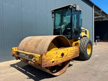 Каток CATERPILLAR CS563