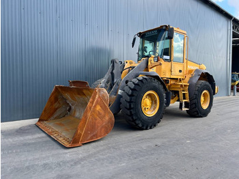 Колёсный погрузчик VOLVO L60E