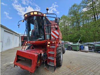 Зерноуборочный комбайн CASE IH