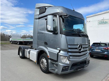 Тягач MERCEDES-BENZ Actros 1943