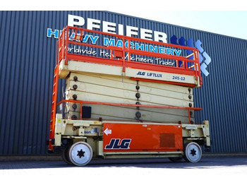 Ножничный подъемник JLG