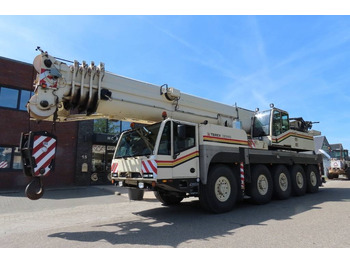 Вседорожный кран DEMAG