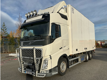 Грузовик VOLVO FH
