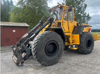 Колёсный погрузчик VOLVO 4500