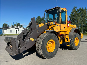 Колёсный погрузчик VOLVO L90