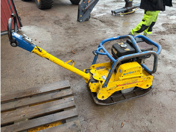 : фото в шапке страницы