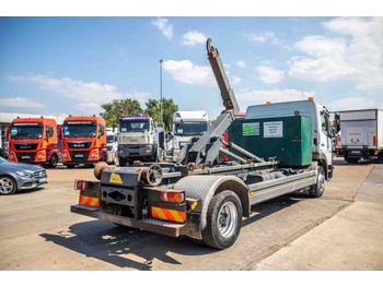 Крюковой мультилифт Mercedes ATEGO 1222 K: фото 3