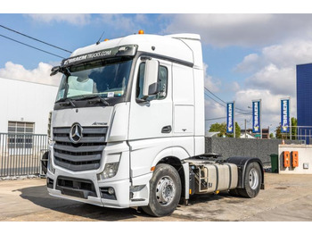 Тягач MERCEDES-BENZ Actros 1845