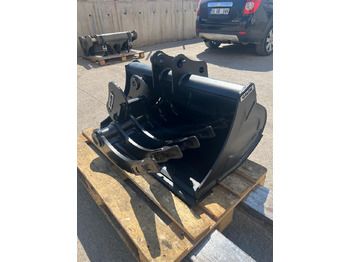 Рыхлитель для Мини-экскаваторов Takeuchi TB235 Grab Rake Attachment: фото 2 Рыхлитель для Мини-экскаваторов Takeuchi TB235 Grab Rake Attachment: фото 2
