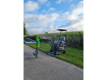 Мини-экскаватор