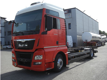 Грузовик-контейнеровоз/ Сменный кузов MAN TGX 18.360