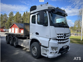 Крюковой мультилифт MERCEDES-BENZ Arocs 3251