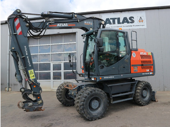 : фото в шапке страницы