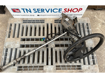 : фото в шапке страницы