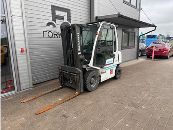 Дизельный погрузчик UNICARRIERS