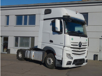 Тягач Mercedes-Benz Actros 1848 Giga Space, Standard: фото 3