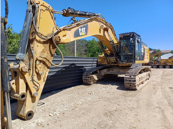 Гусеничный экскаватор CATERPILLAR 352F
