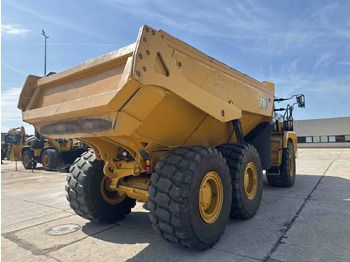 Сочленённый самосвал CAT 730: фото 3 Сочленённый самосвал CAT 730: фото 3