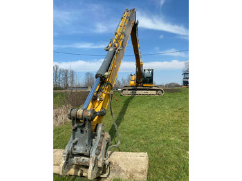 Гусеничный экскаватор LIEBHERR R 926