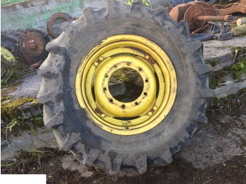 Колесо JOHN DEERE