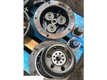 Бортовой редуктор JCB