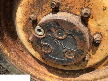 Бортовой редуктор JOHN DEERE