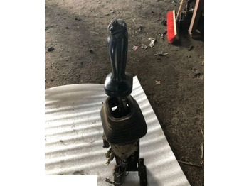 Кабина и интерьер LIEBHERR