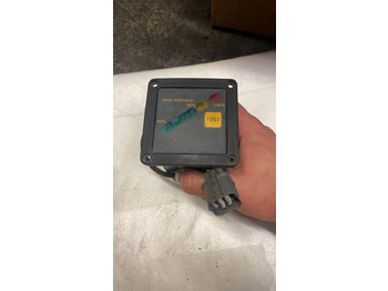 : фото в шапке страницы