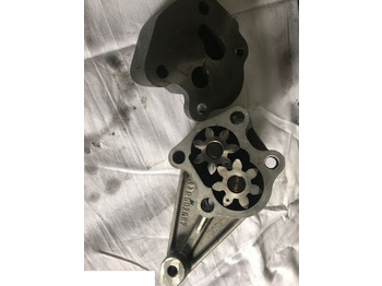 Масляный насос JOHN DEERE