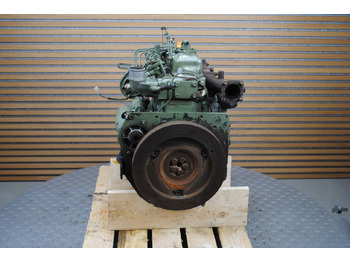 Двигатель YANMAR