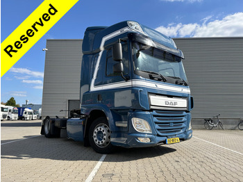 Тягач DAF CF 400