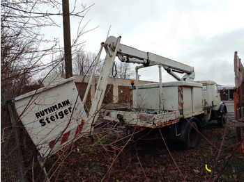 Грузовик с подъемником Mercedes-Benz Lako 911: фото 4 Грузовик с подъемником Mercedes-Benz Lako 911: фото 4