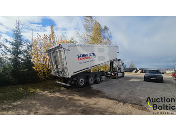 Тентованный полуприцеп SCHMITZ SGF
