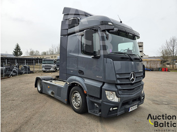 Тягач MERCEDES-BENZ Actros 1843