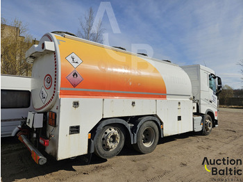 Грузовик-цистерна для транспортировки топлива Volvo FH 420: фото 3