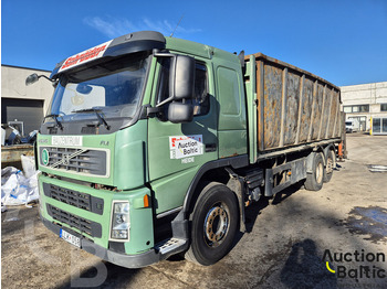Самосвал VOLVO FM 300
