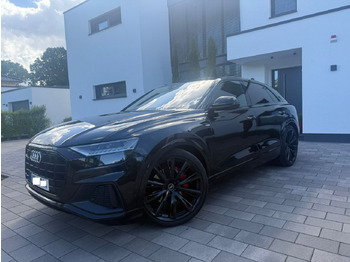 Внедорожник AUDI