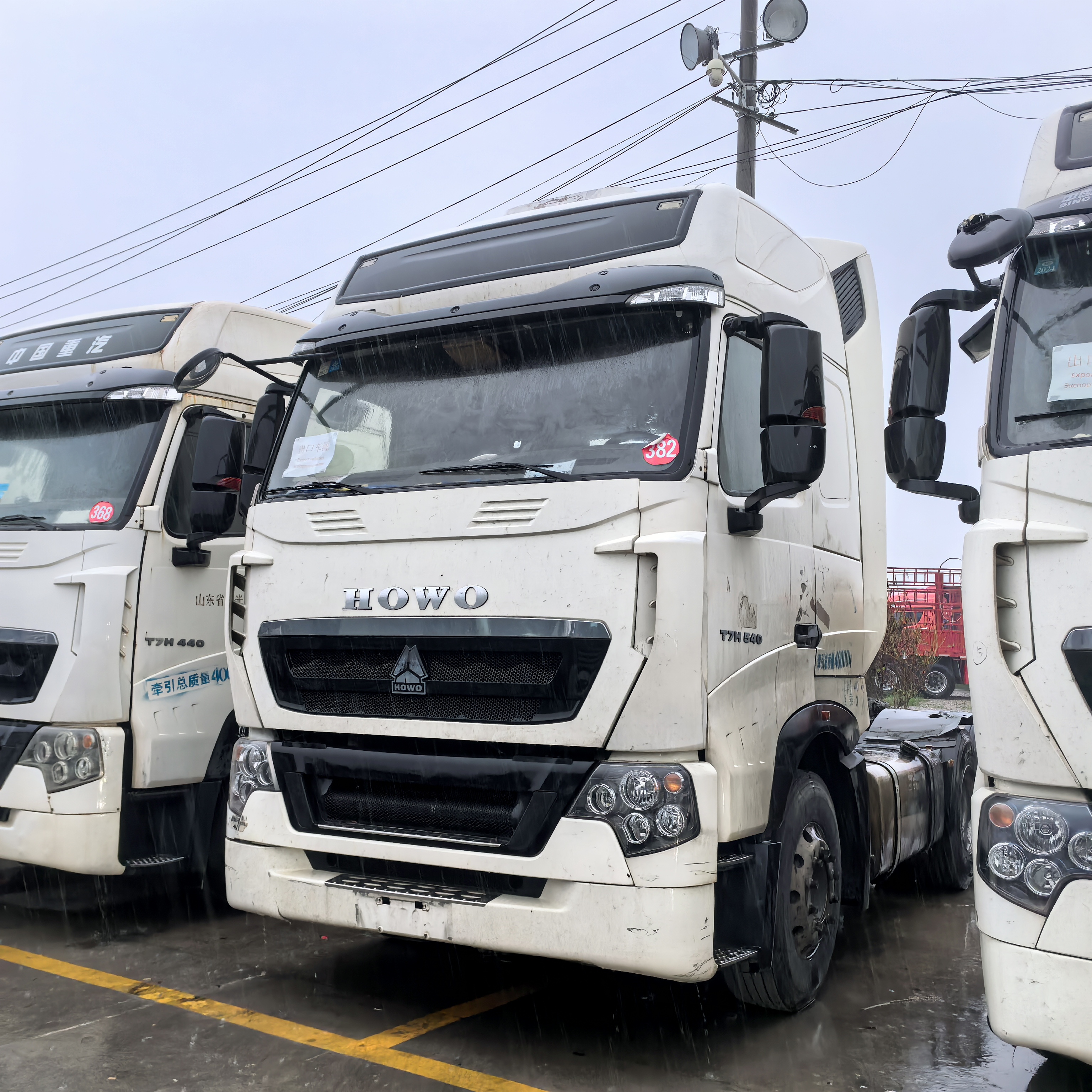 Тягач SINOTRUK HOWO