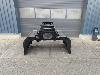 : фото в шапке страницы