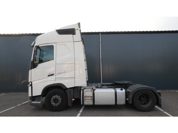 Тягач VOLVO FH 460