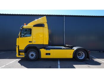 Тягач VOLVO FM 330