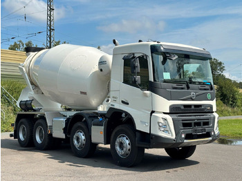 Автобетоносмеситель VOLVO FMX 500