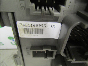 Электрическая система для Грузовиков RENAULT MIDLUM DXI FUSE BOARD P/NO 7421169993-01: фото 3 Электрическая система для Грузовиков RENAULT MIDLUM DXI FUSE BOARD P/NO 7421169993-01: фото 3