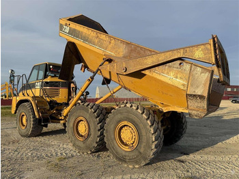 Сочленённый самосвал CAT 730: фото 3