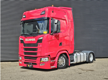 Тягач SCANIA S 500
